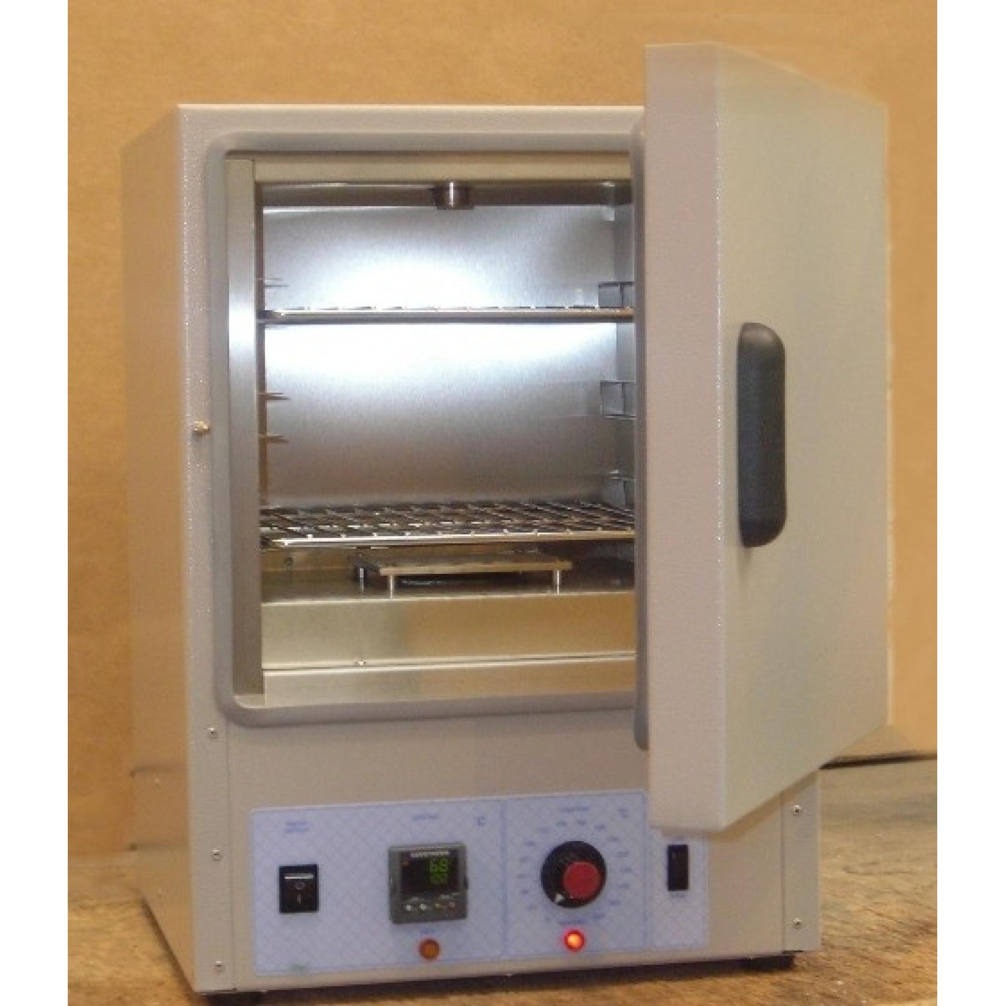 DUAL PURPOSE INCUBATOR/OVEN 100LT